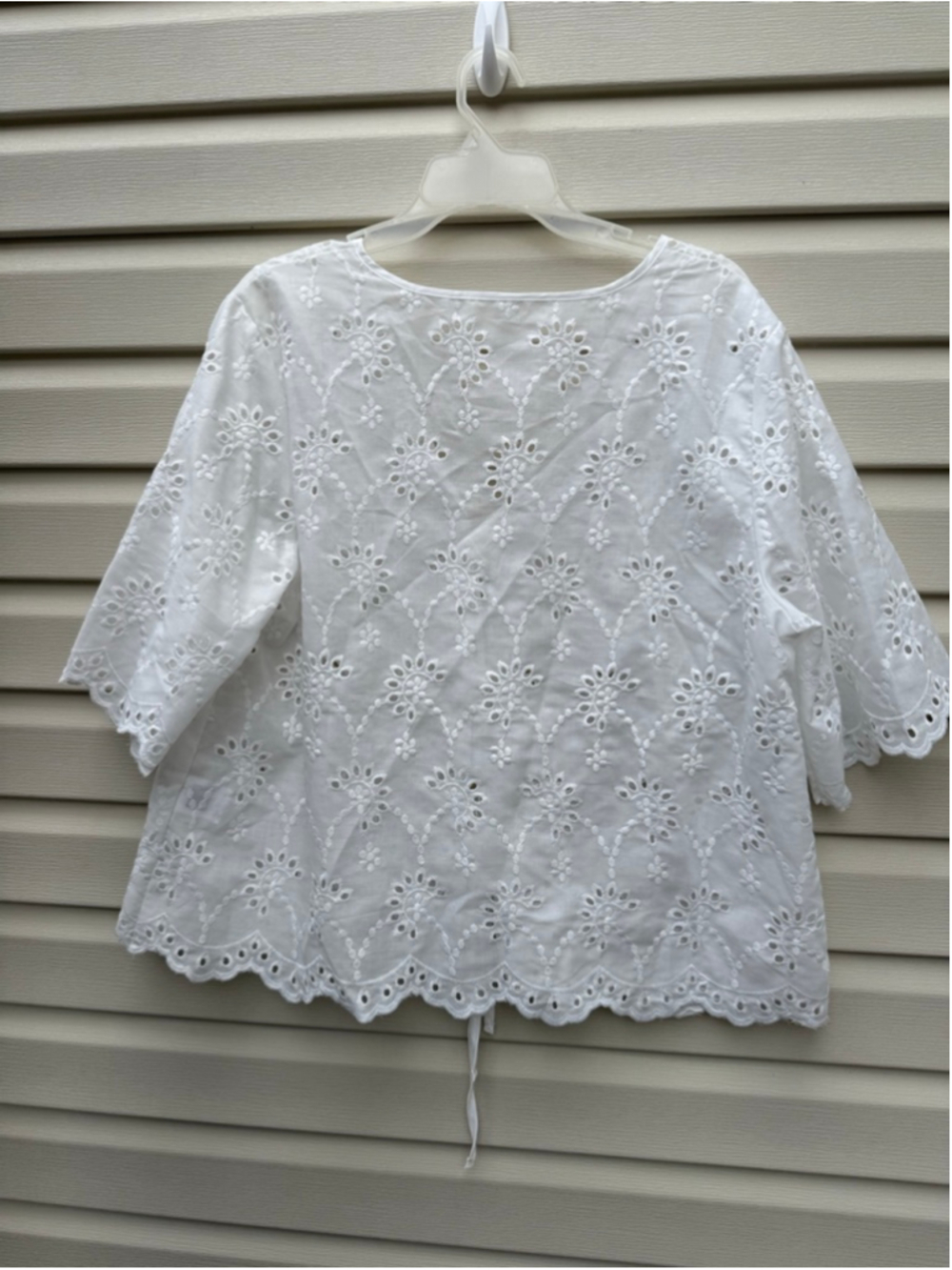 SHEIN Curve White Eyelet Lace Tie Front Blouse Top Women’s 1X Boho - Picture 5 of 5